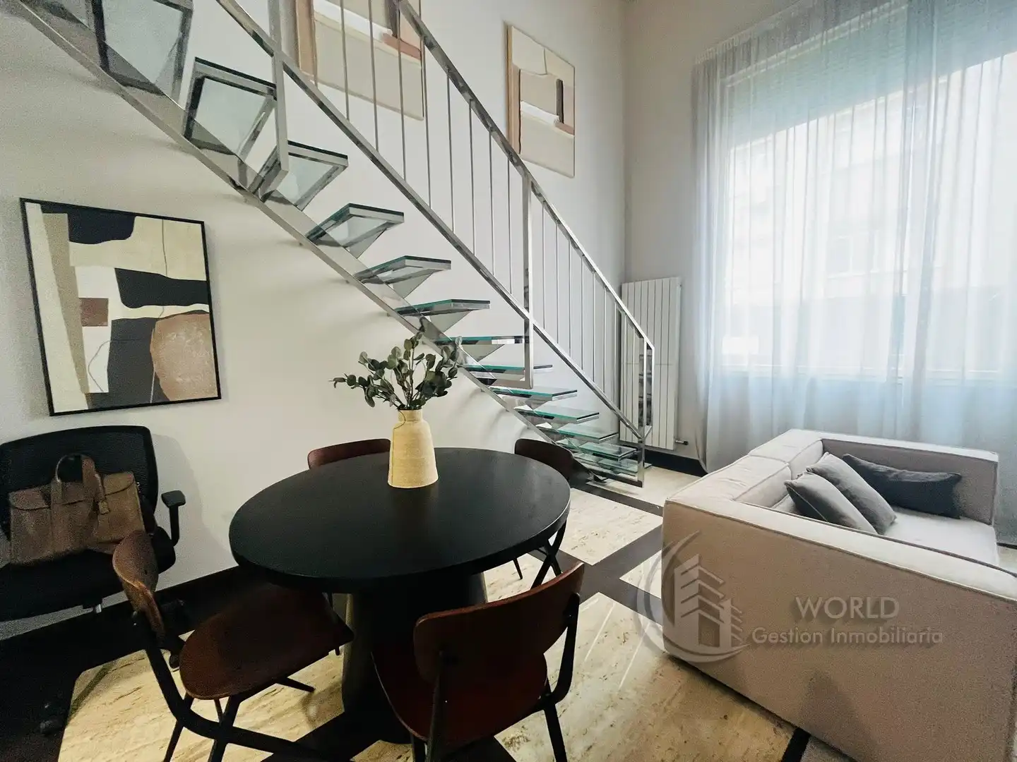 Sala de estar de Dúplex de alquiler en Madrid con Aire acondicionado, Calefacción y Amueblado