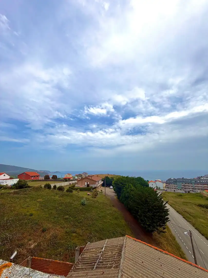 Außenansicht von Dachboden zum Verkauf in Malpica de Bergantiños mit Heizung und Terrasse
