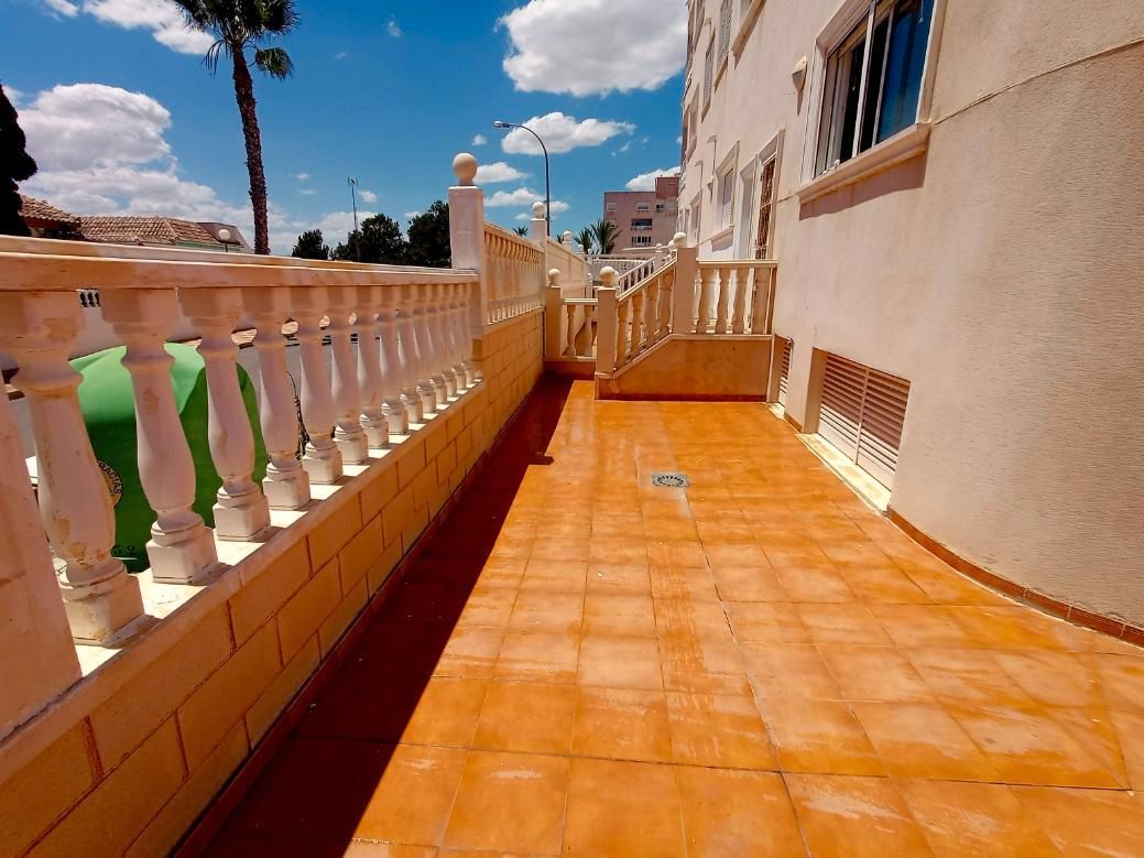Terrace of Flat for sale in Guardamar del Segura  with Terrace and Community pool