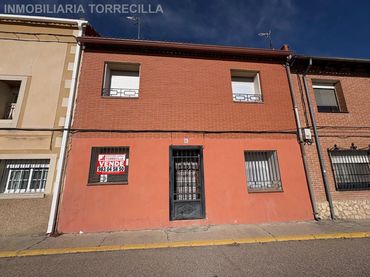 Casa rústica en venda a Piña de Esgueva