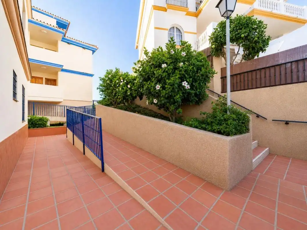 Piano terra con terrazza in vendita a Calle Velez Malaga del Faro, imagen 31