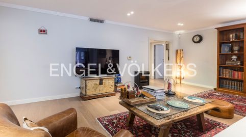 Exclusivo apartamento, elegante y luminoso con terraza en Tres Torres, imatge 4