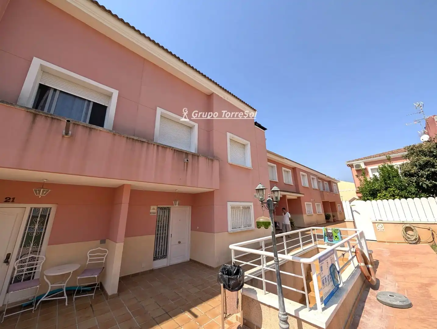 Vista exterior de Casa adosada en venta en El Vendrell con Aire acondicionado, Calefacción y Terraza