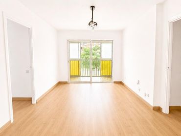 Flat with balcony for sale in Calle Calle Capulino Jáuregui