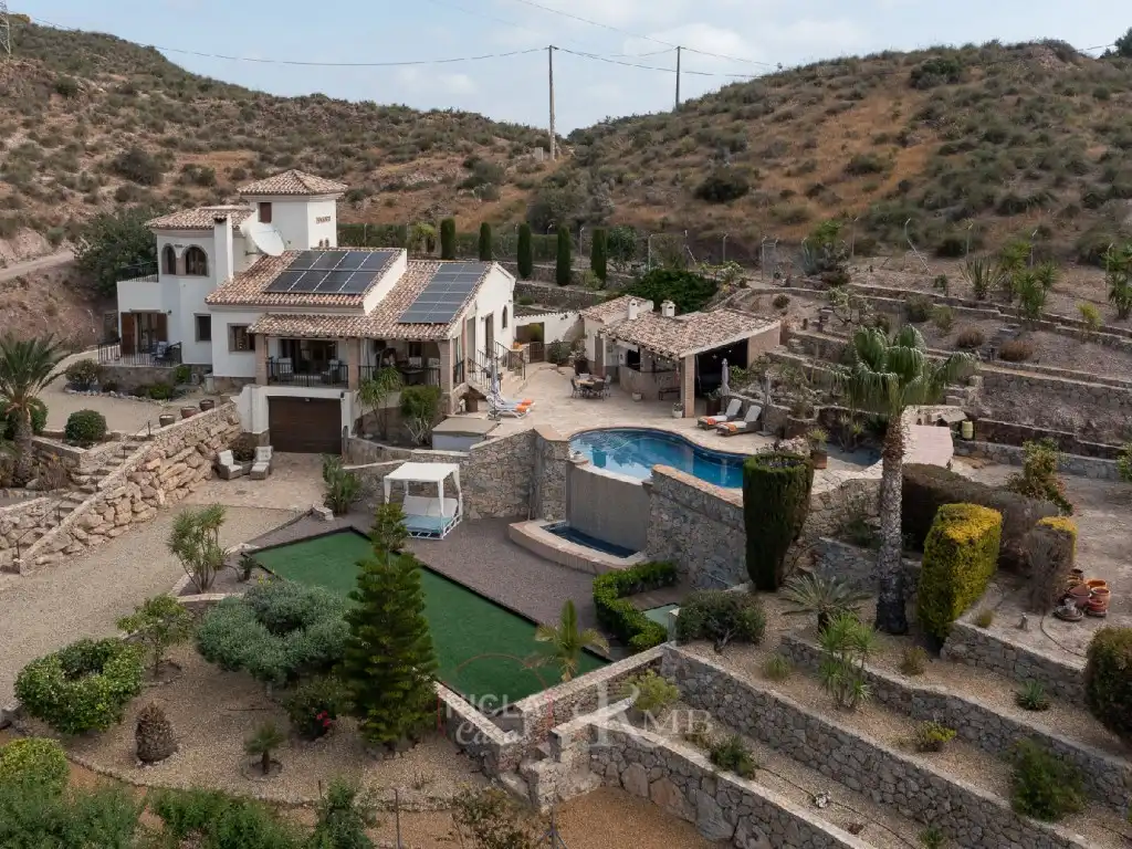 Vista exterior de Casa o xalet en venda en Bédar amb Aire condicionat, Jardí privat i Terrassa