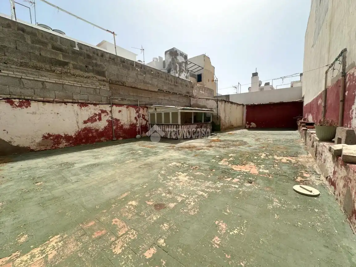 Vista exterior de Casa o chalet en venta en Las Palmas de Gran Canaria con Terraza