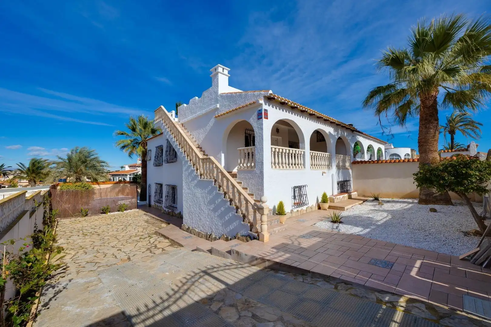 Semi-detached house with pool for sale in Calle C. Velazquez 39A, imagen 7