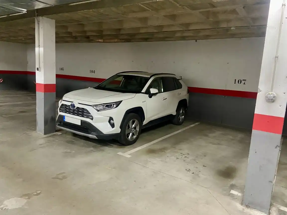 Aparcament de Pis en venda en Ciudad Real amb Aire condicionat, Calefacció i Terrassa
