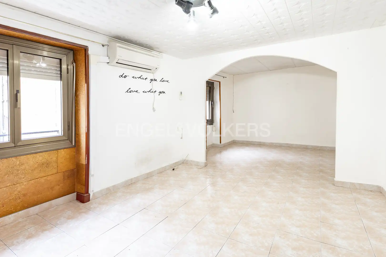 Casa adosada en venda en Santa Coloma de Gramenet amb Aire condicionat, Calefacció i Jardí privat