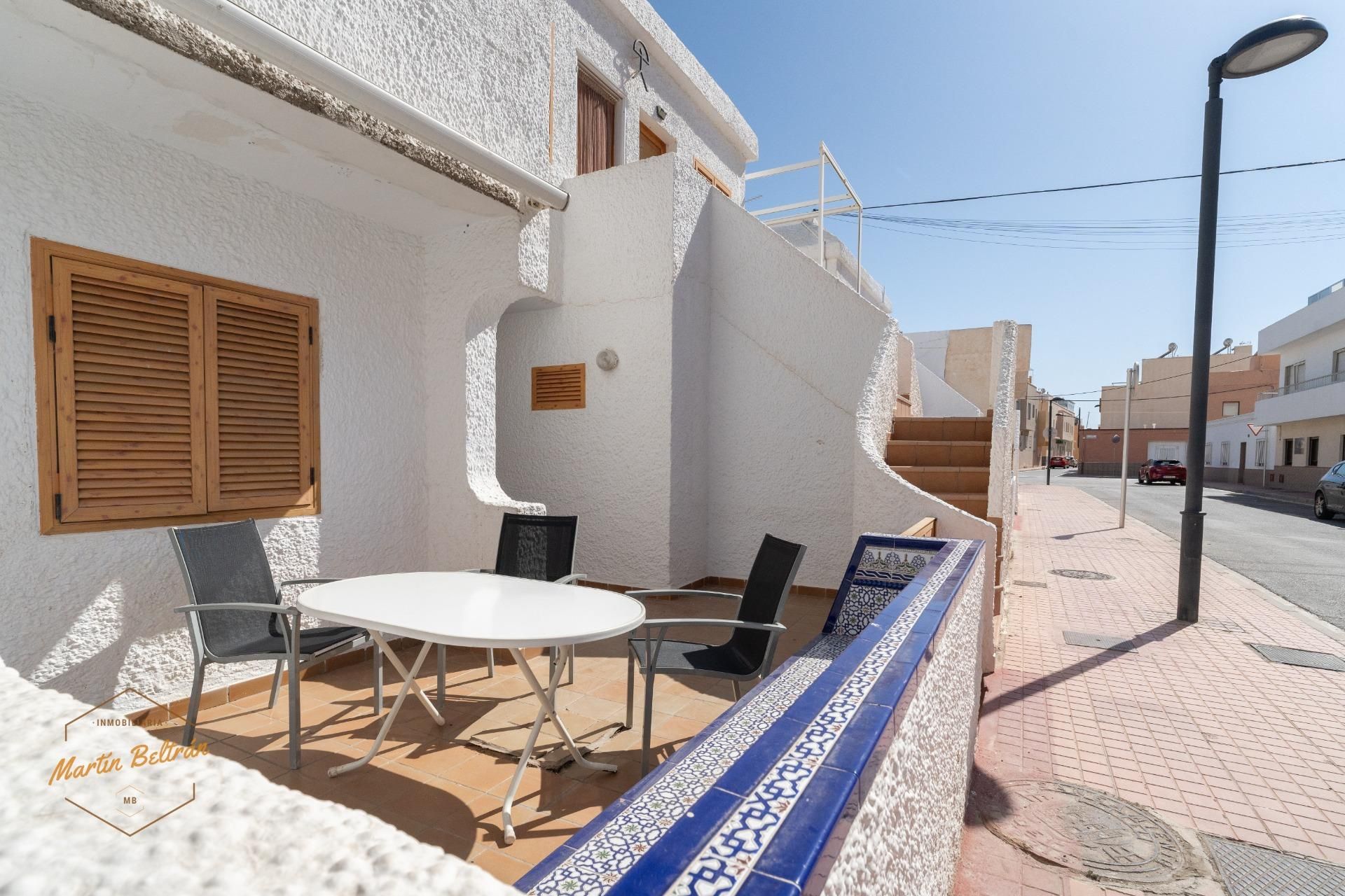 Terrassa de Apartament en venda en Cabo de Gata amb Aire condicionat, Traster i Alarma