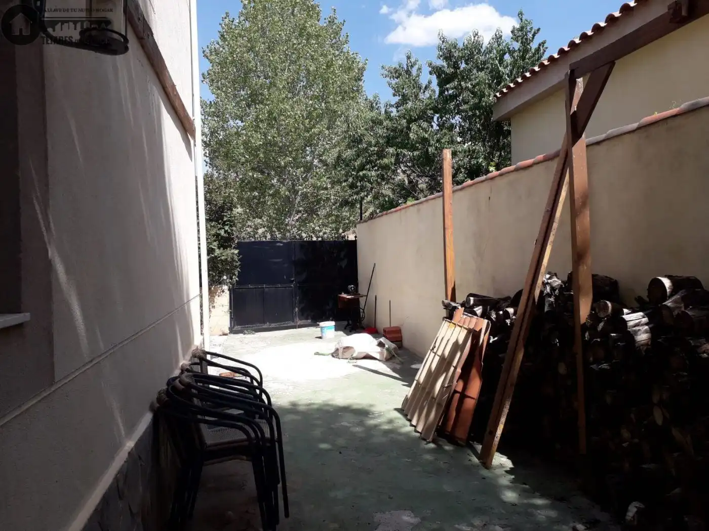 Jardín de Casa o chalet en venta en Robledo con Calefacción, Jardín privado y Terraza