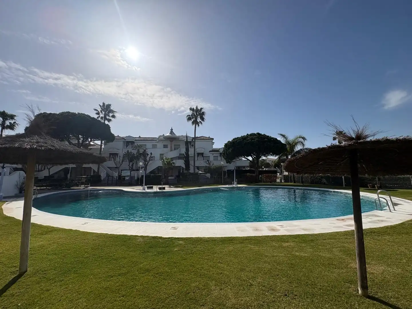 Swimming pool of Apartments for rent in Chiclana de la Frontera  with Furnished and Community pool