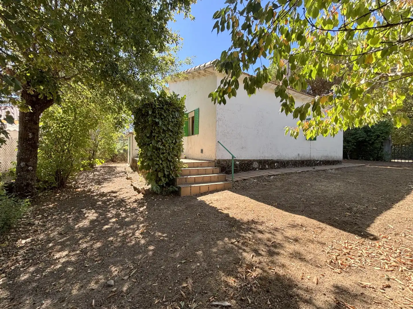 Vista exterior de Finca rústica en venda en Herradón de Pinares