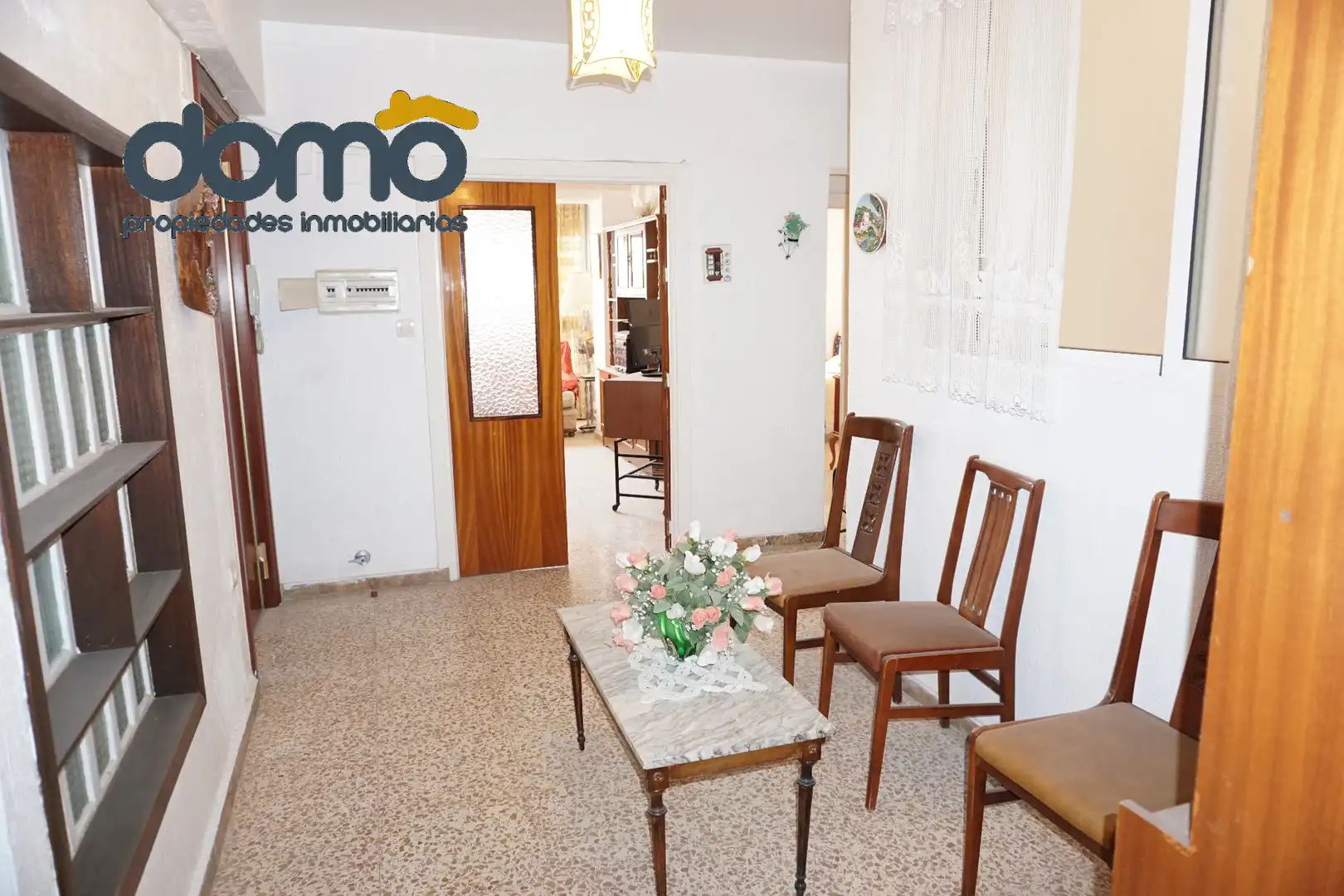 Sala de estar de Piso en venta en Almería con Amueblado y Balcón