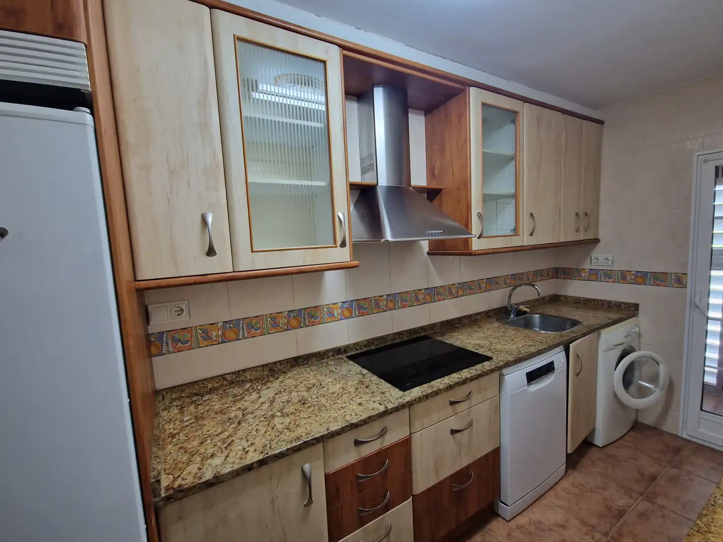 Küche von Wohnung zur Miete in Zaragoza mit Heizung, Möbliert und Ofen