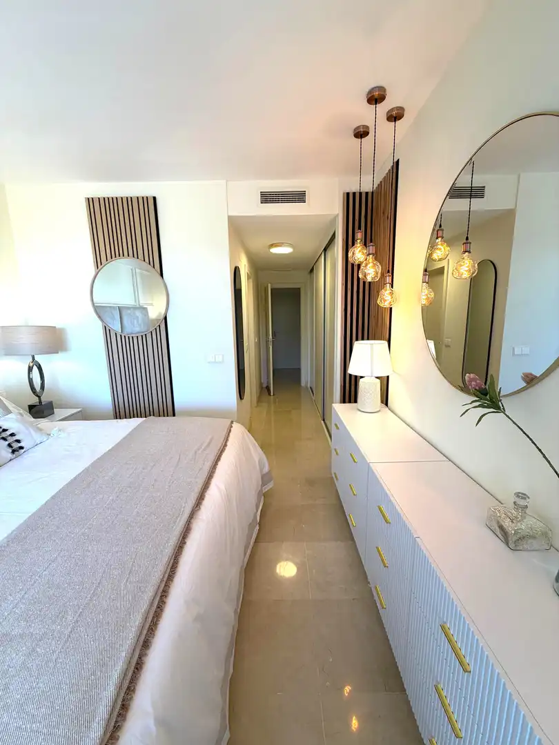 Apartment with terrace to rent in La Quinta, imagen 15