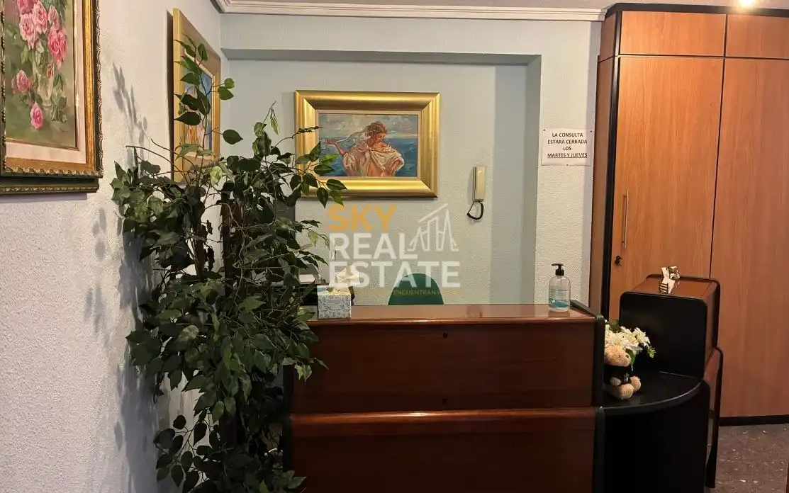 Flat for sale in Silla  with Air Conditioner and Balcony