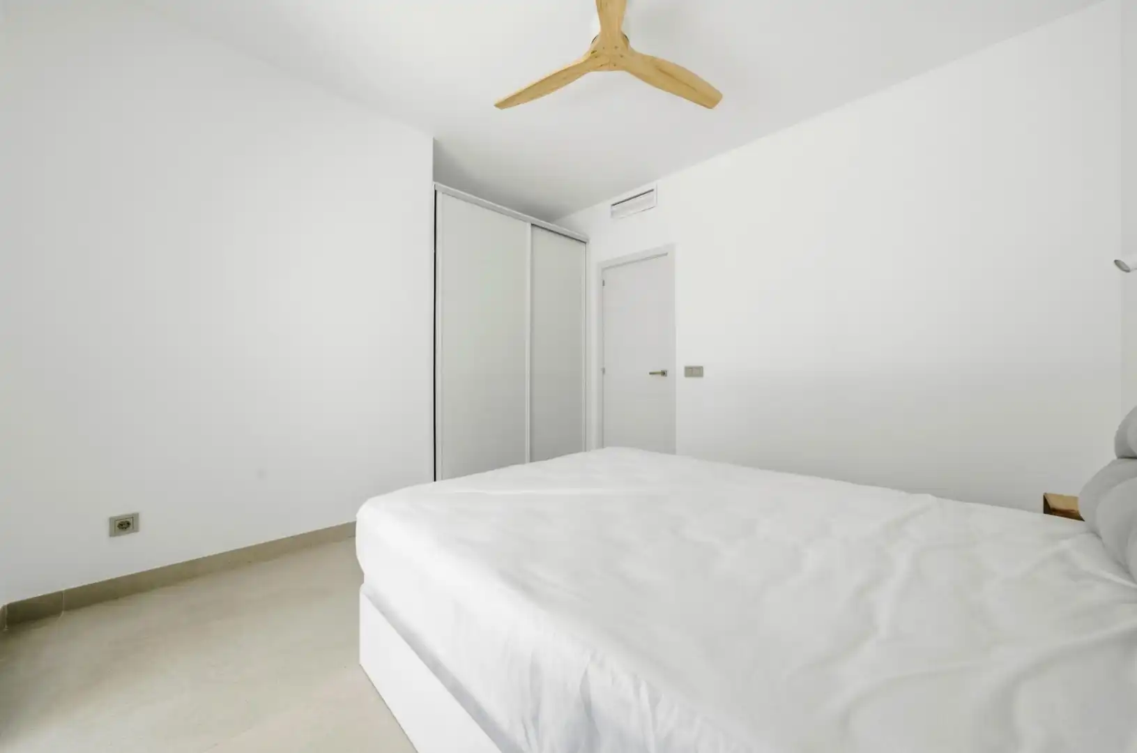 Habitación de Planta baja de alquiler en Ses Salines con Aire acondicionado, Calefacción y Terraza