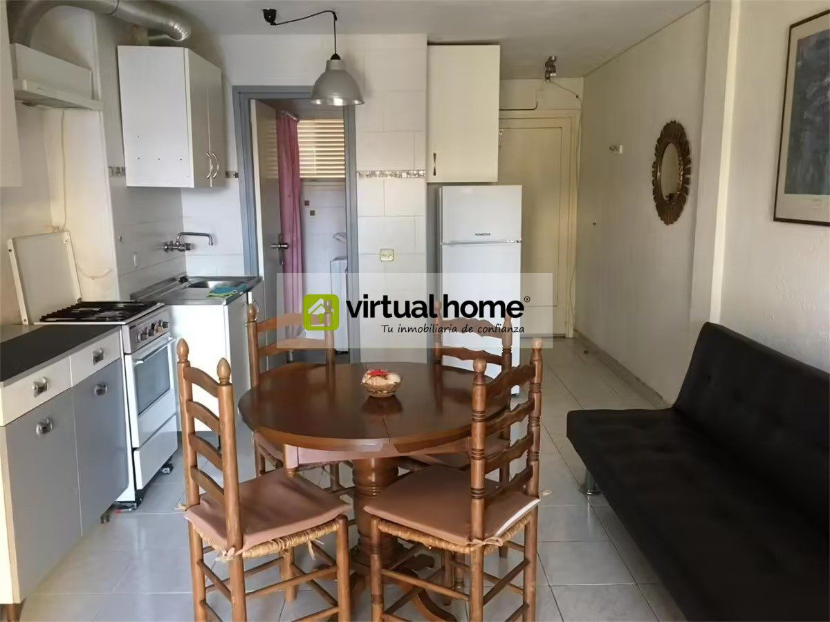 Kitchen of Study to rent in Benidorm  with Private garden and Community pool