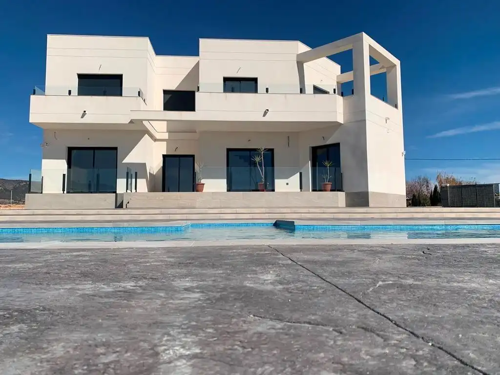 Chalet con piscina en venta en El Pinós / Pinoso, imagen 18