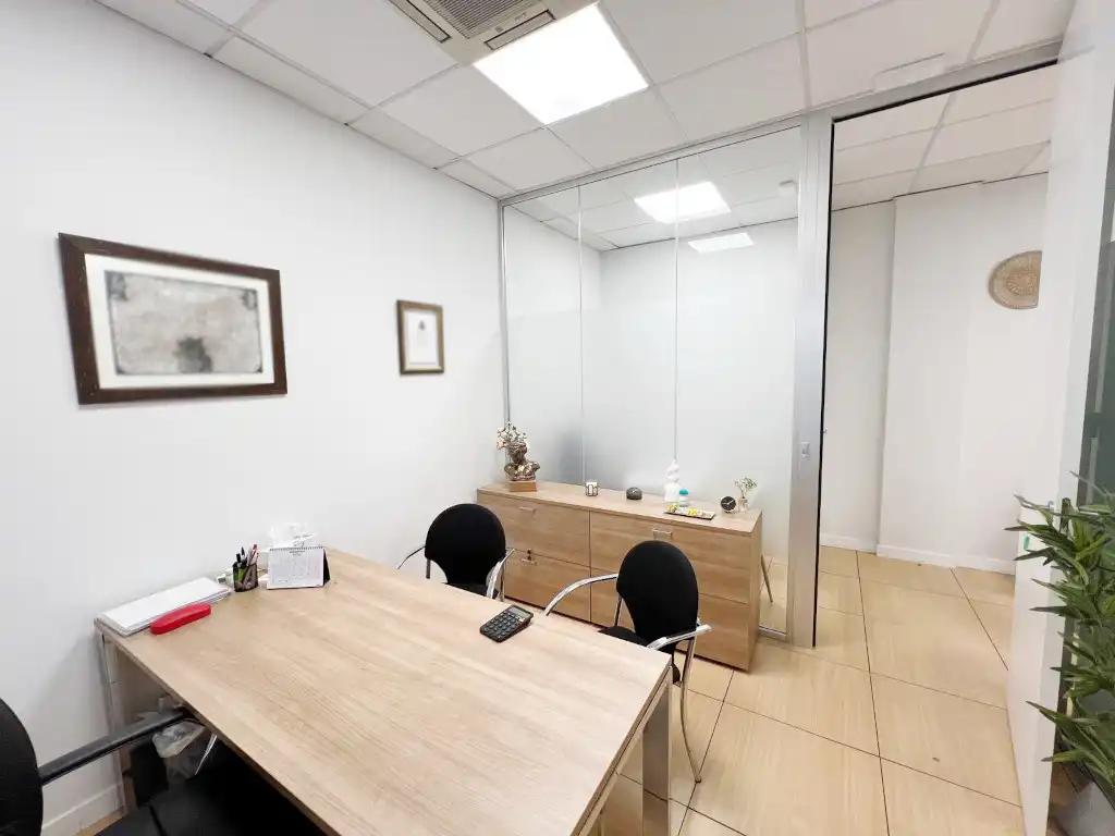 Ufficio con ascensore in affitto a Calle Gerardo Diego, imagen 2