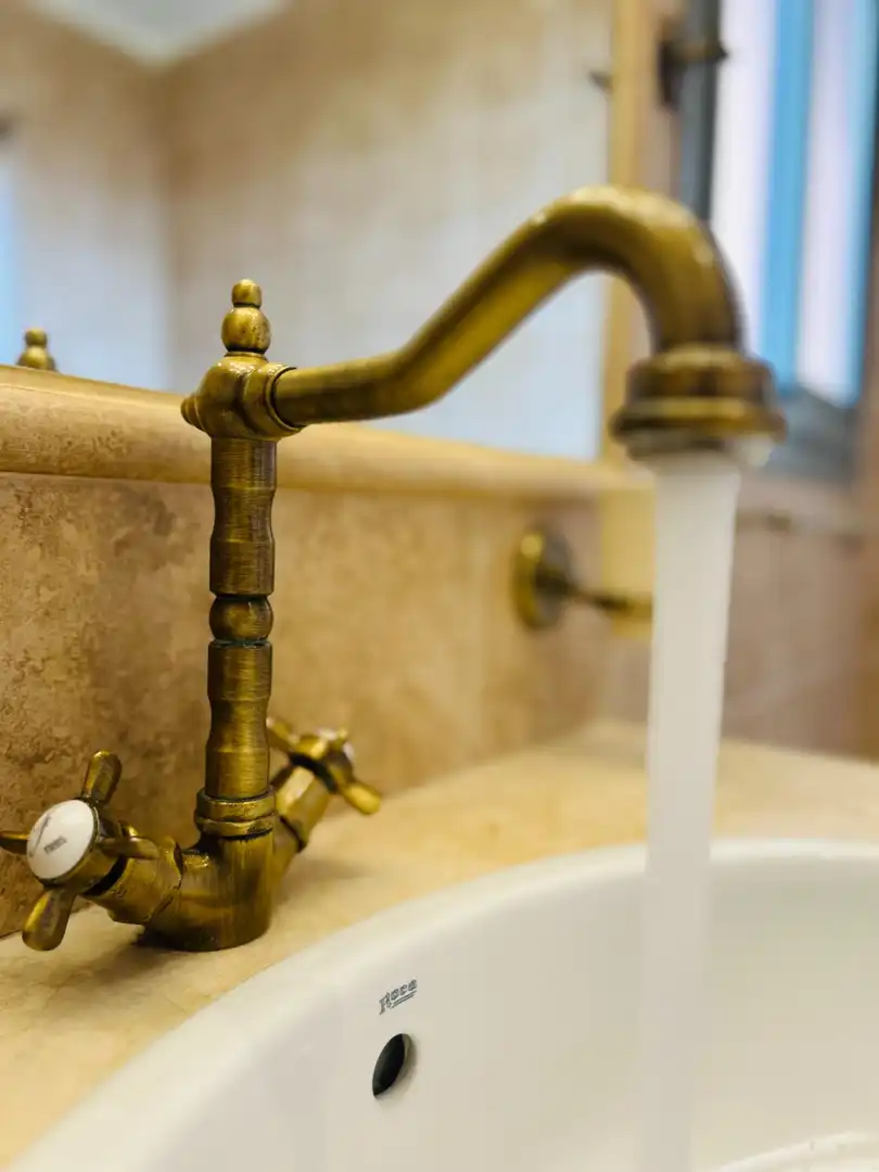 Baño de Casa adosada en venta en Estepona con Aire acondicionado, Jardín privado y Amueblado