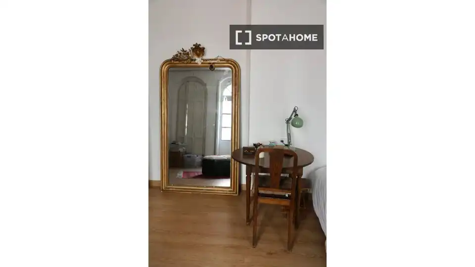 Habitación de Piso de alquiler en Sagunto / Sagunt con Aire acondicionado, Calefacción y Amueblado