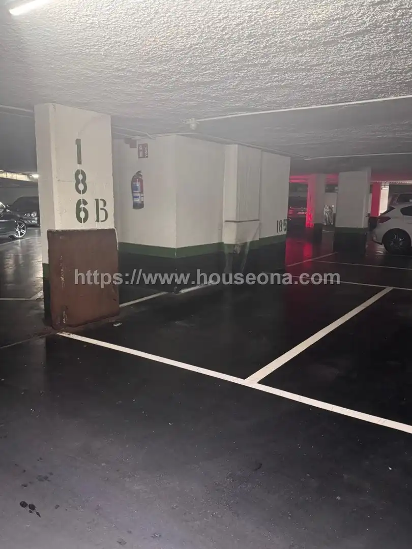 Parkplatz zum Verkauf in Abando - Albia, imagen 3