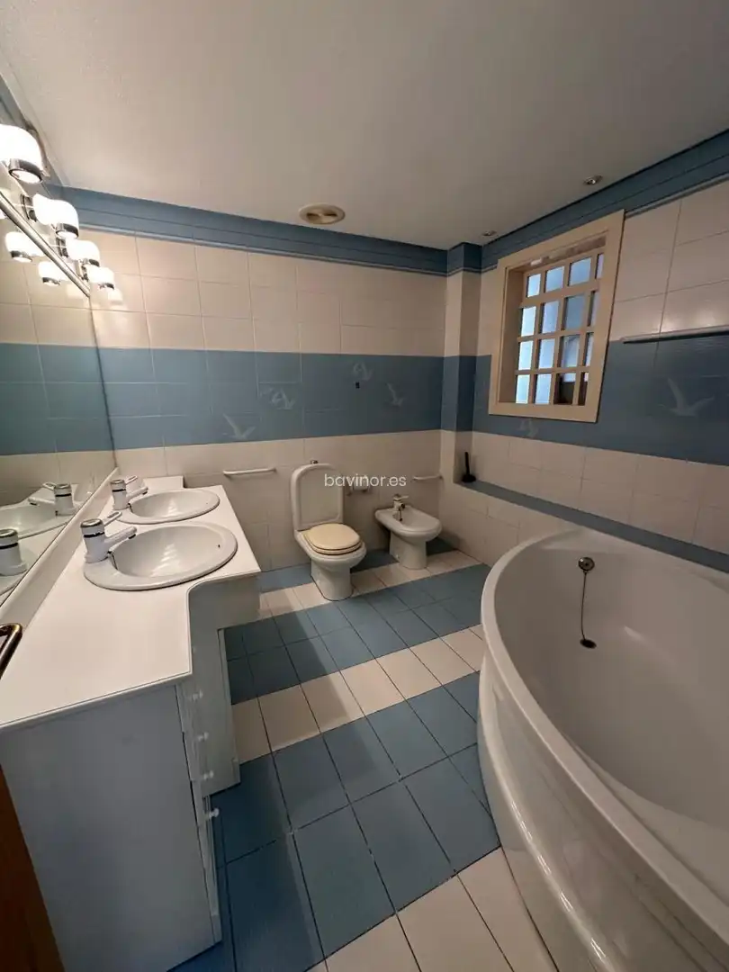 Baño de Piso en venta en Alhama de Murcia con Aire acondicionado, Calefacción y Trastero