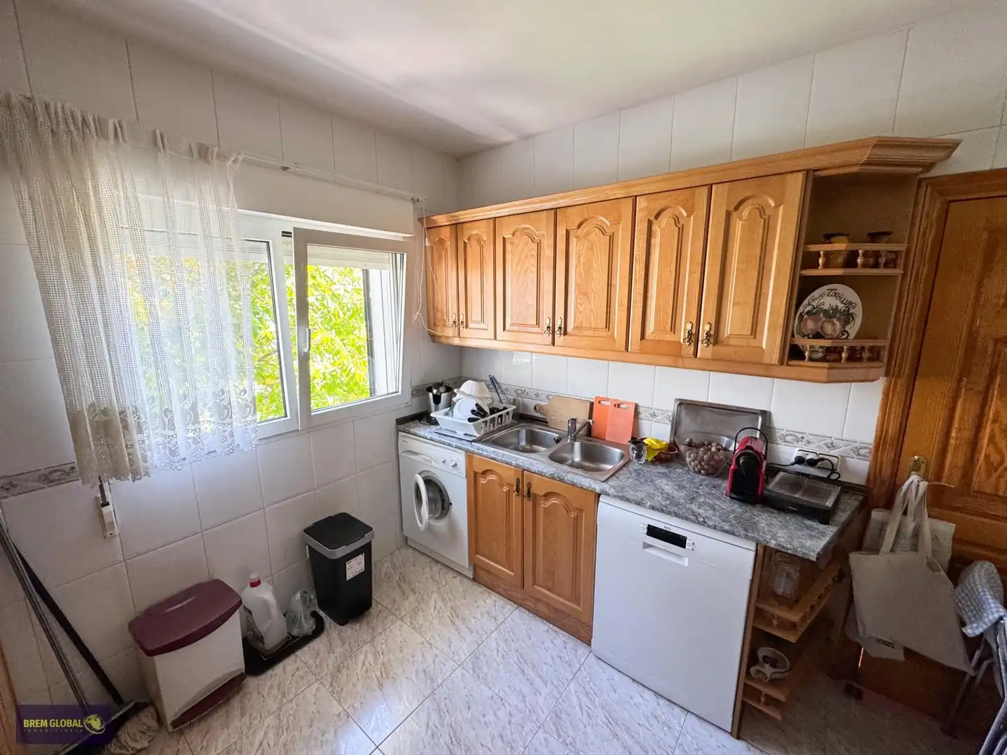 Kitchen of Houses for sale in La Cabrera  with Heating, Private garden and Swimming Pool