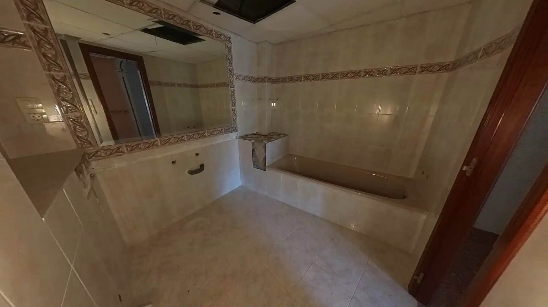 Flat for sale in Diagonal V Centenario, Illueca