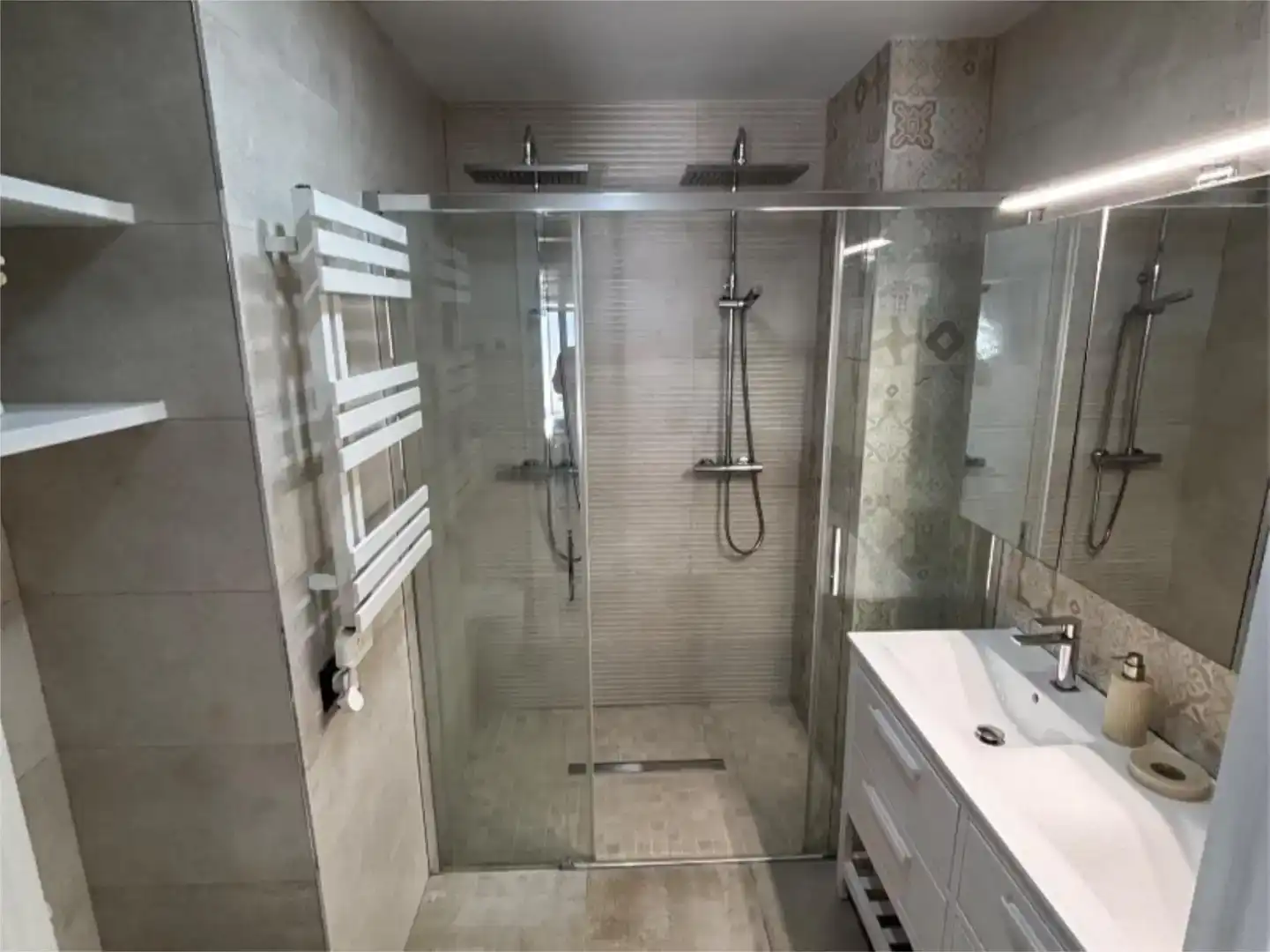 Baño de Casa adosada en venta en Rubí con Aire acondicionado y Balcón