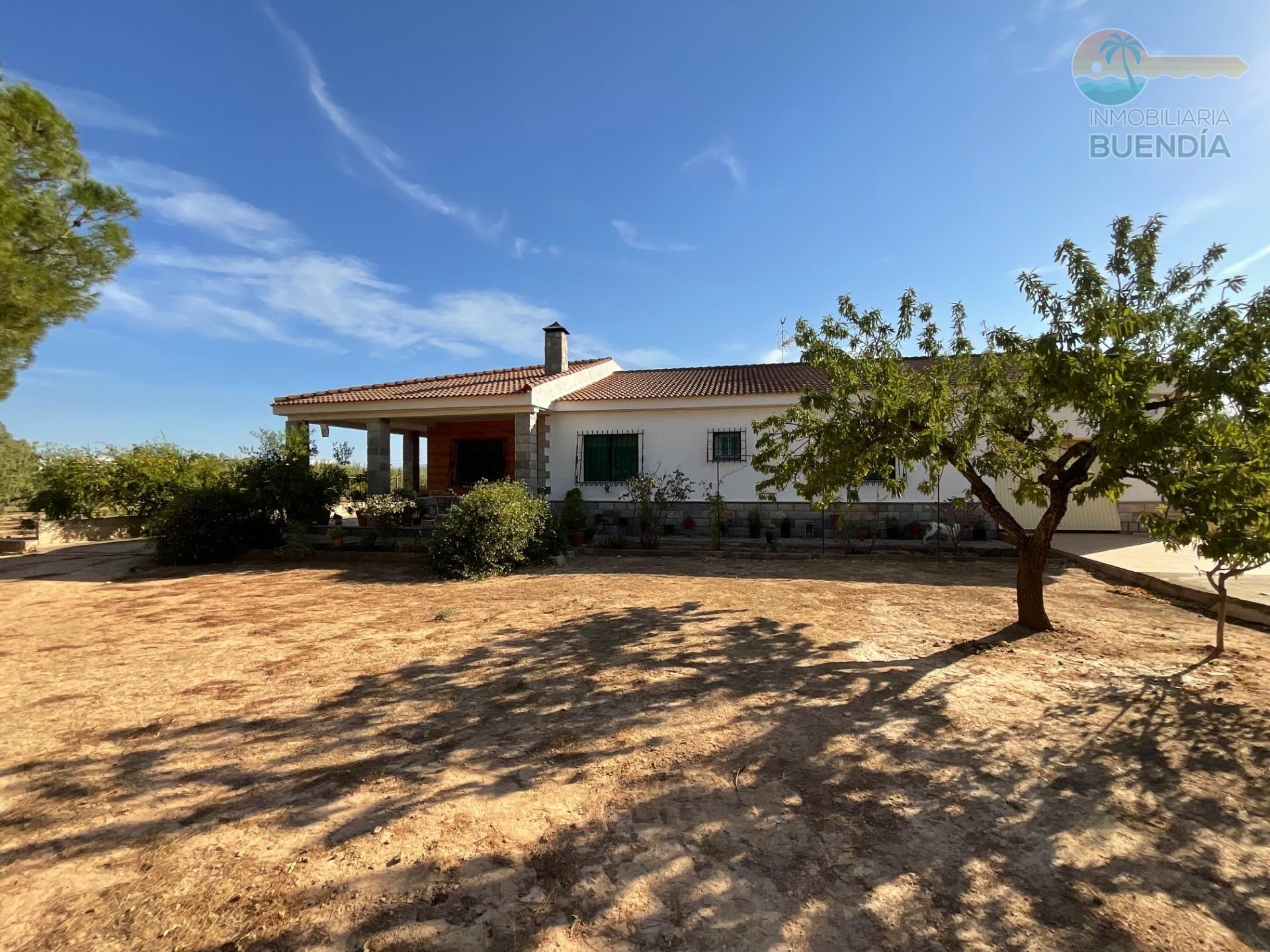 Vista exterior de Casa o xalet en venda en Fuente Álamo de Murcia amb Aire condicionat, Jardí privat i Terrassa