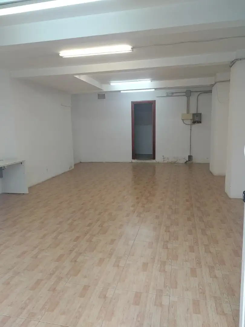 Gewerbefläche zum Verkauf in Passeig Maragall, imagen 2