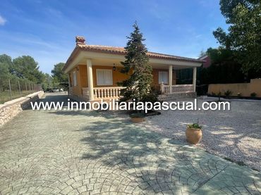 Villa in vendita a Muro de Alcoy