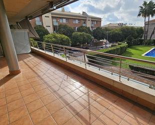 Exterior view of Flat to rent in El Masnou  with Air Conditioner and Terrace