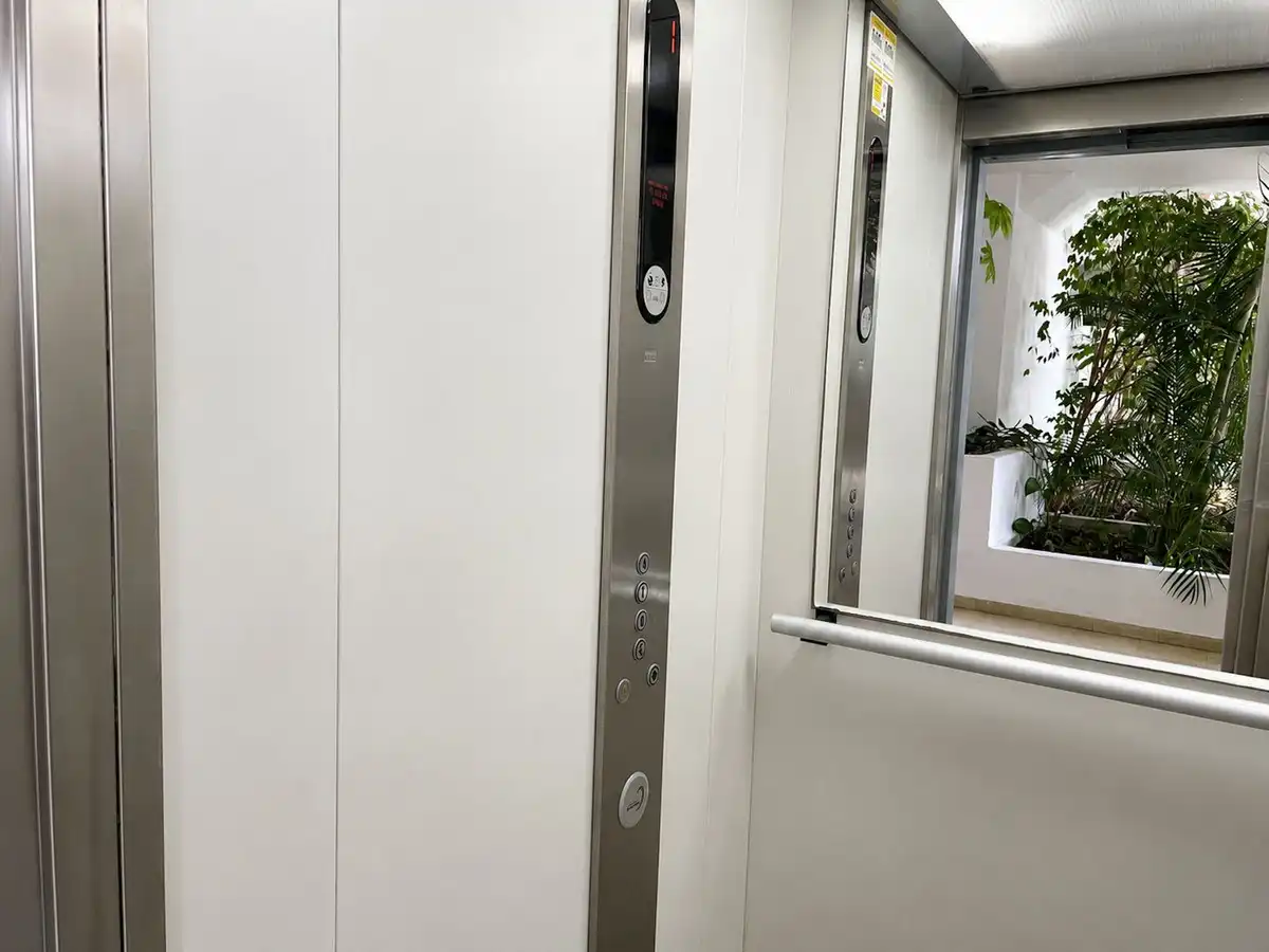 Apartament amb ascensor en venda a Benalmádena pueblo, imagen 24