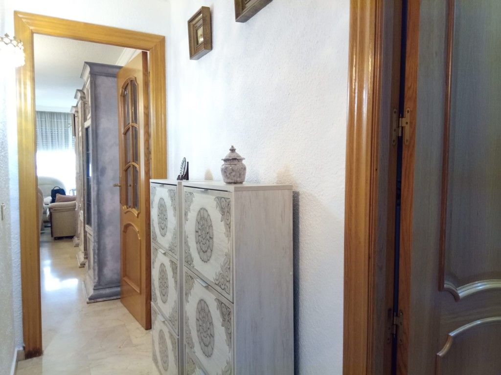 Piso en venta en  Granada Capital con Calefacción