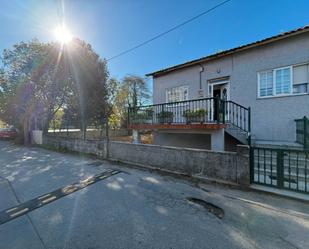 Exterior view of House or chalet for sale in Cambados  with Heating, Private garden and Terrace