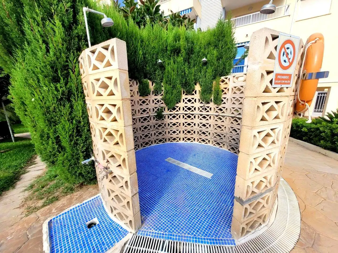 Jardí de Apartament de lloguer en Gandia amb Terrassa, Moblat i Piscina comunitària