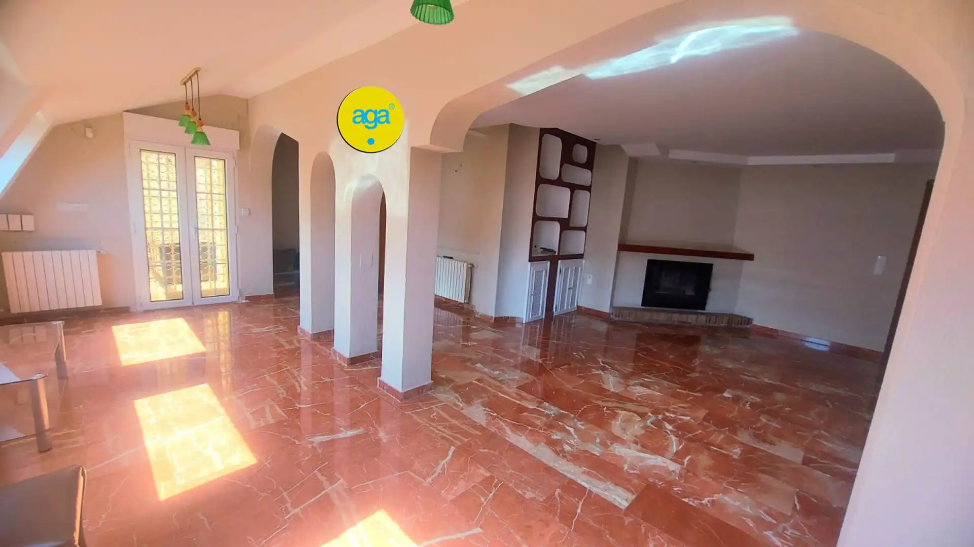 Piso en venta en  Jaén Capital con Aire acondicionado, Calefacción y Terraza