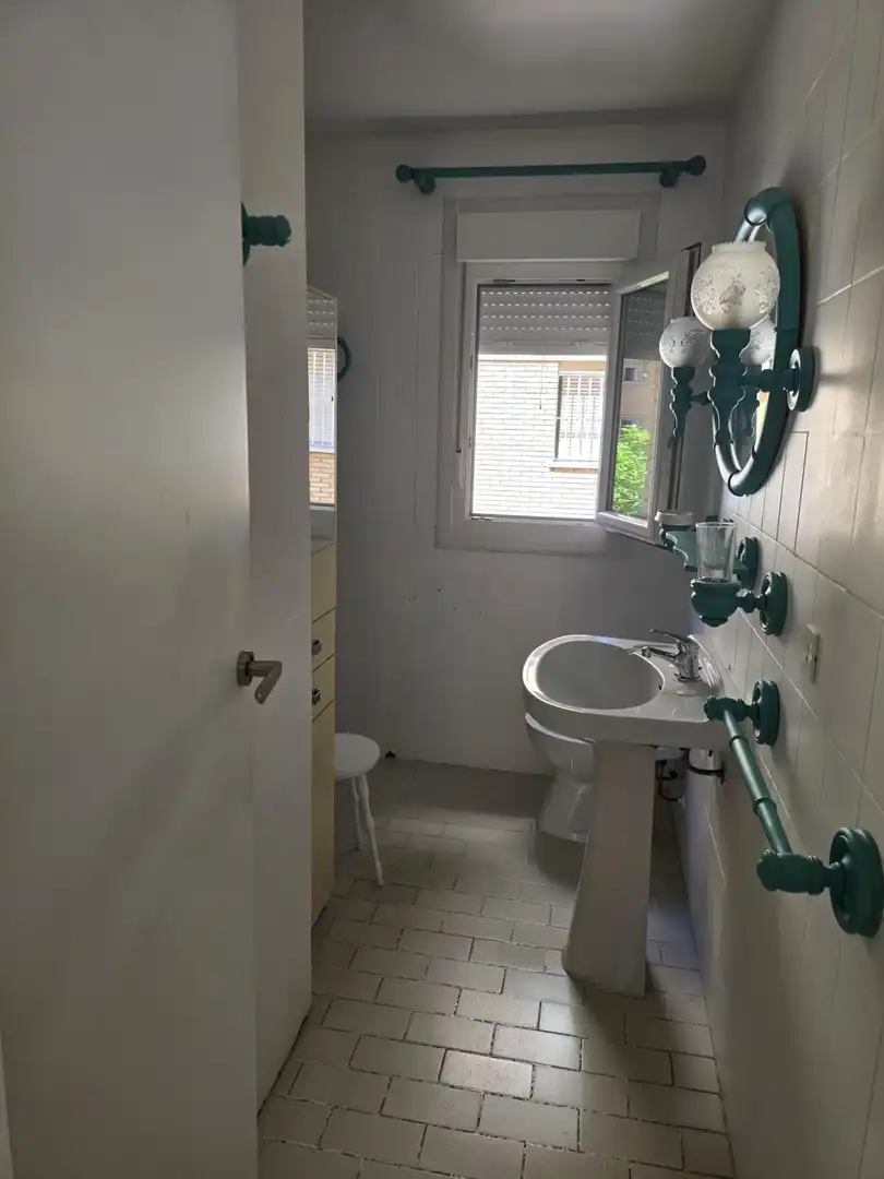 Bathroom of Flat for sale in Algeciras