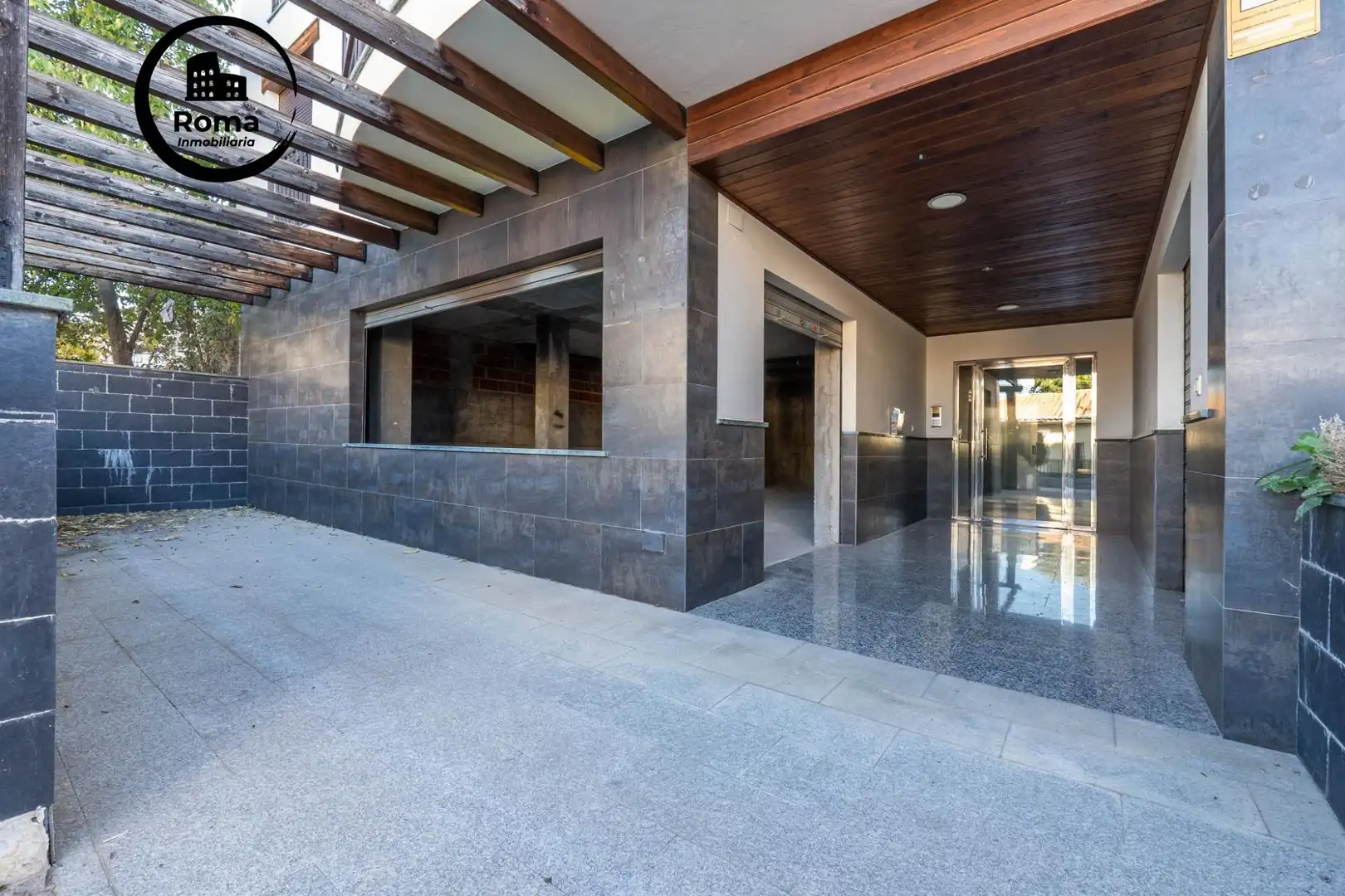 Local en venta en Cájar