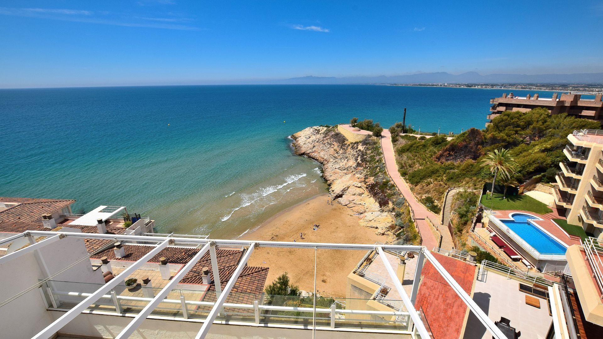 Exterior view of Attic for sale in Salou  with Air Conditioner, Heating and Storage room