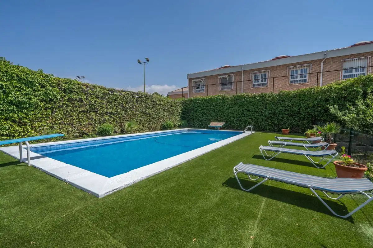Casa con piscina in vendita a Carrer Font del Salmitre