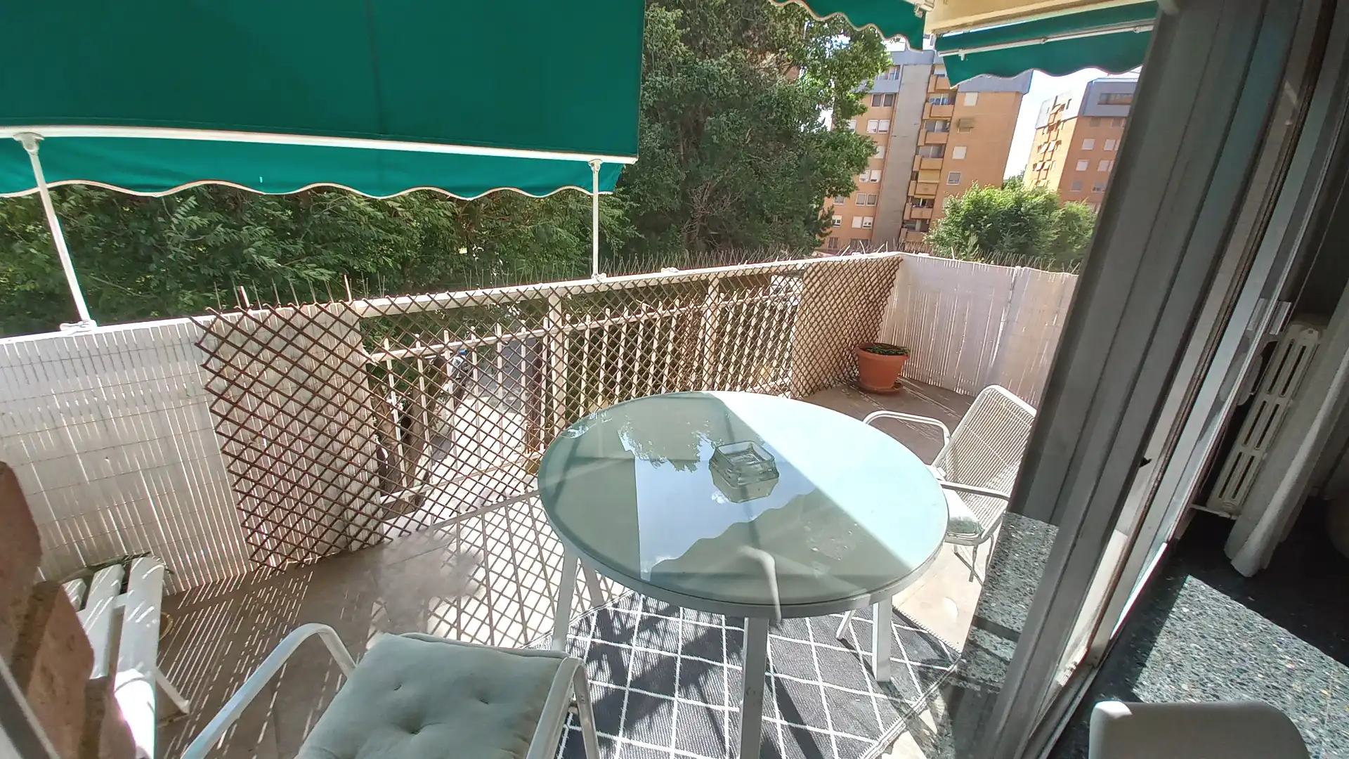 Terraza de Piso de alquiler en Albacete con Calefacción, Amueblado y Balcón