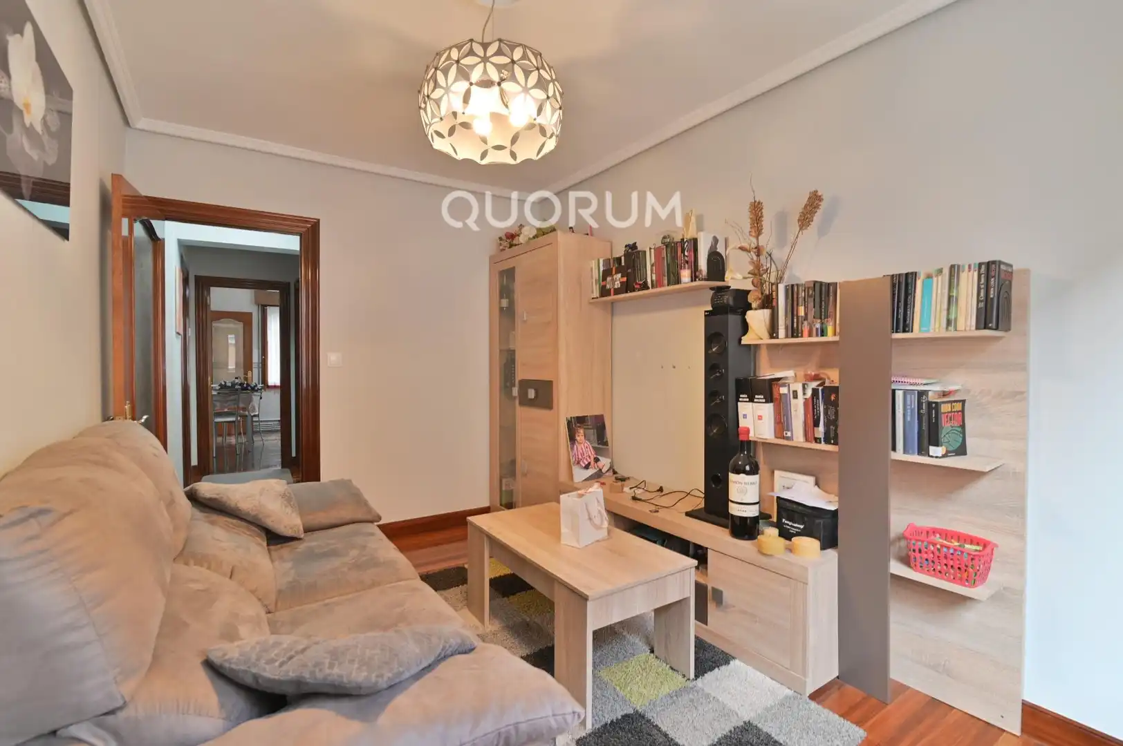 Sala de estar de Piso en venta en Ibaiondo