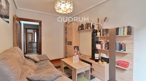 Foto 3 de Piso en venta en Calle Monte Eretza, San Adrián, Bilbao