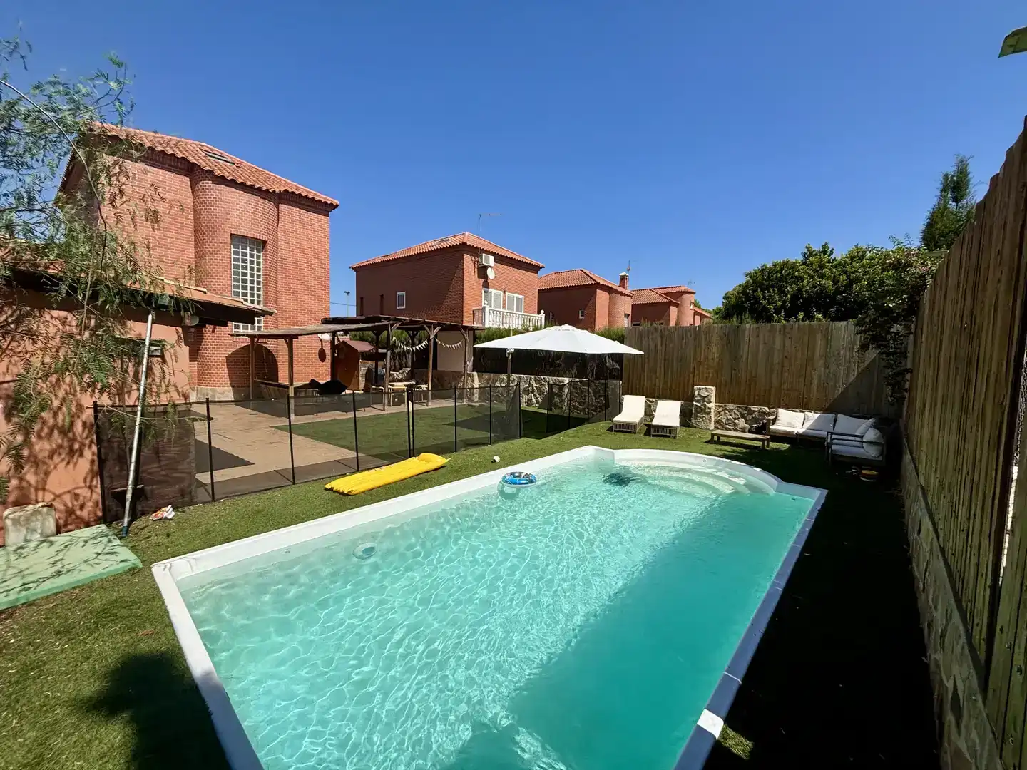 Swimming pool of Houses for sale in Moncada  with Air Conditioner, Swimming Pool and Balcony