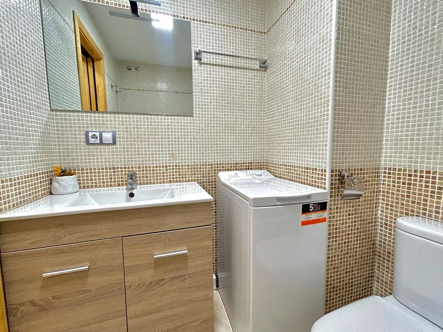 Appartamento con terrazza in vendita a Calle Calle de las Higueras, 95, imagen 41